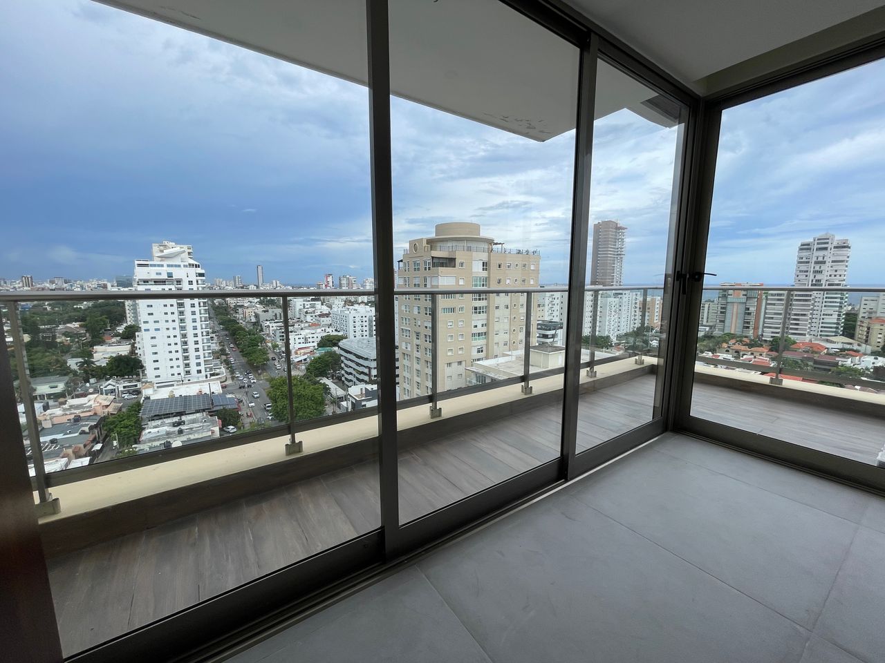 Lavish Condo Santo Domingo