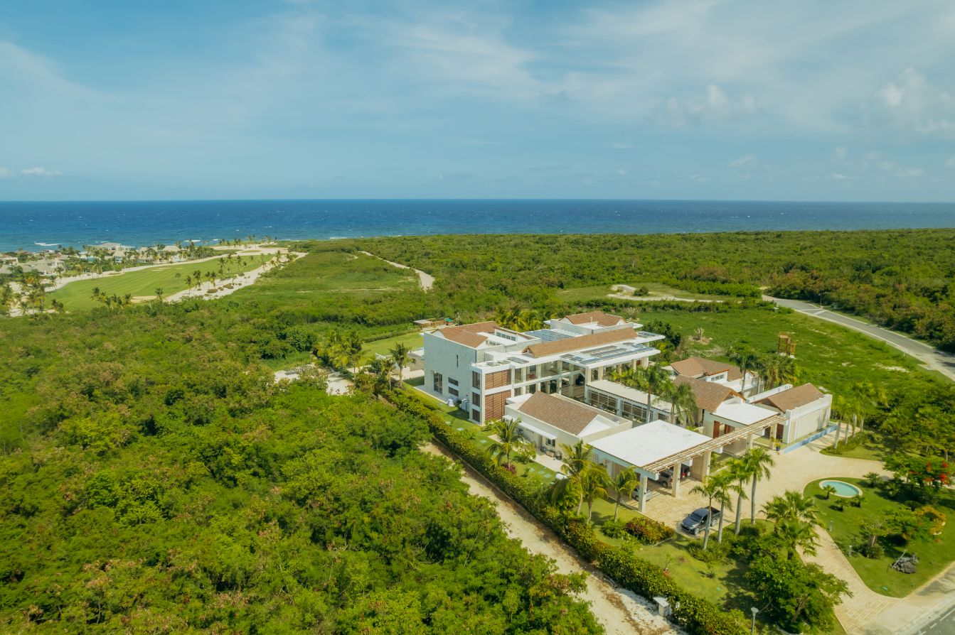 Villa For Sale With Incredible View In Cap Cana